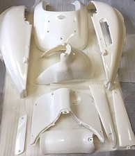 Komplette Verkleidung weiss Taizhou ZNEN Alpha Nova Roller Motororoller Retro 