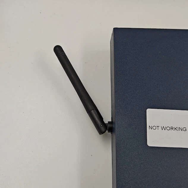 Router Netopia 3347 ADSL2/2+ - No funciona, signos de uso Foto 3 de 4