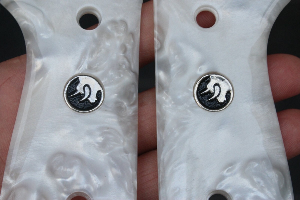 みさき2P. White Rhino(OC) Nukul正規タグ付 s-l1200.jpg