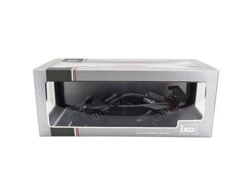 Porsche 911 991 GT3 R 2019 versión carrocería lisa cupé negro escala 1:18 de Ixomode - Imagen 6 de 6