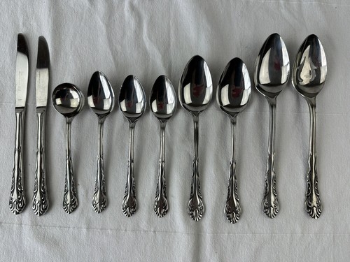10 Ekco Eterna Stainless Steel LADY ASTOR slotted serving tea Spoons & Knives