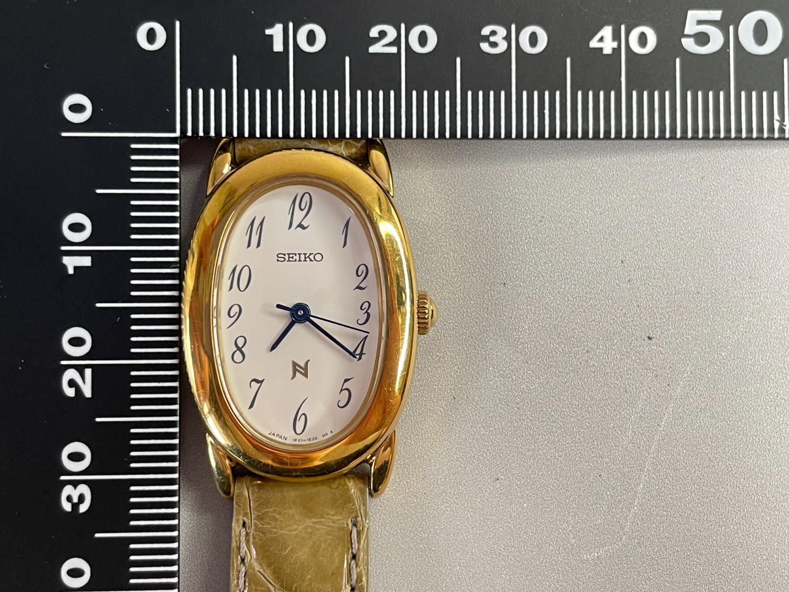 SEIKO Noie 1F21-5B70 Vintage 1995 [US Stock] Gold Ova… - Gem