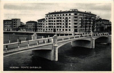 CPA VERONA Ponte Garibaldi ITALIEN (493172)