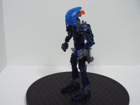 LEGO BIONICLE TOA METRU NOKAMA (8602) COMPLETE FIGURE **FREE SHIPPING**