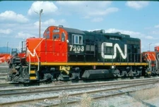 CNR 7203 GP-9, Vancouver, BC, 08/86; Kodachrome Original