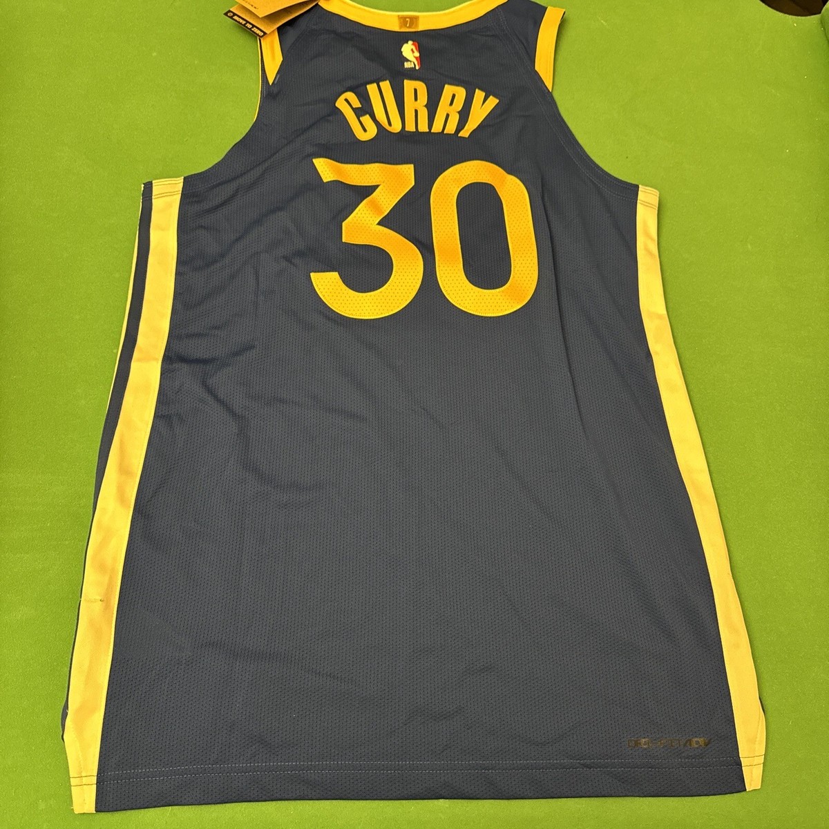 Nike Warriors Curry ウォームアップウェア Nike GSW Stephen Curry warriors Mens Sz 44 Icon Edition 2020