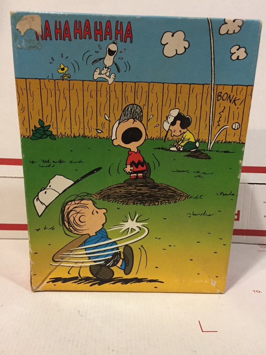ヴィンテージパズル　スヌーピー　Snoopy Vintage Golden Peanuts Snoopy Charlie Brown Jigsaw Puzzle