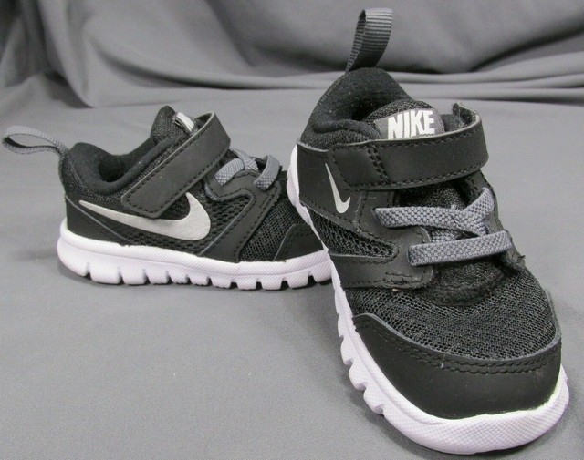 silver shoes online free