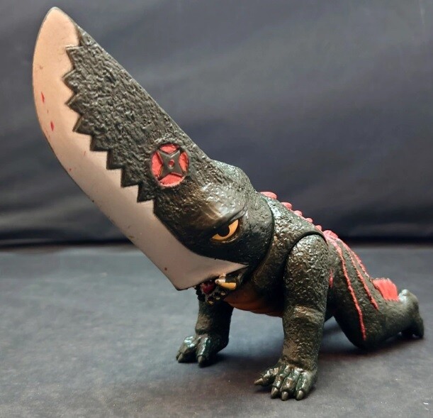 GAMERA GUIRON 1992 Bandai Kaiju Monster Soft Vinyl Figure GAMERA GUIRON 1992 Bandai Kaiju Monster Soft Vinyl Figure