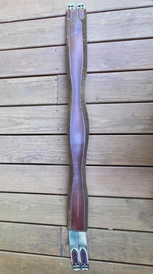 Cintura de exhibición de cuero cosido elegante Beval de 50" con piel de oveja Foto 3 de 4