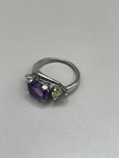 Signed Amethyst and Peridot 925 Sterling Silver 7 Ring 3.41g