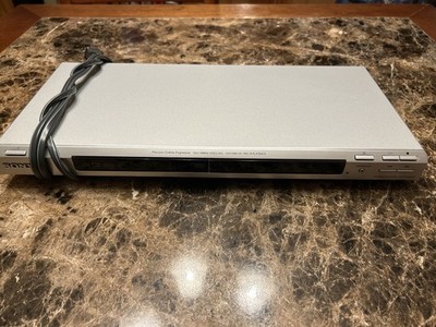 Sony DVP-NS55P DVD Player (No Remote)