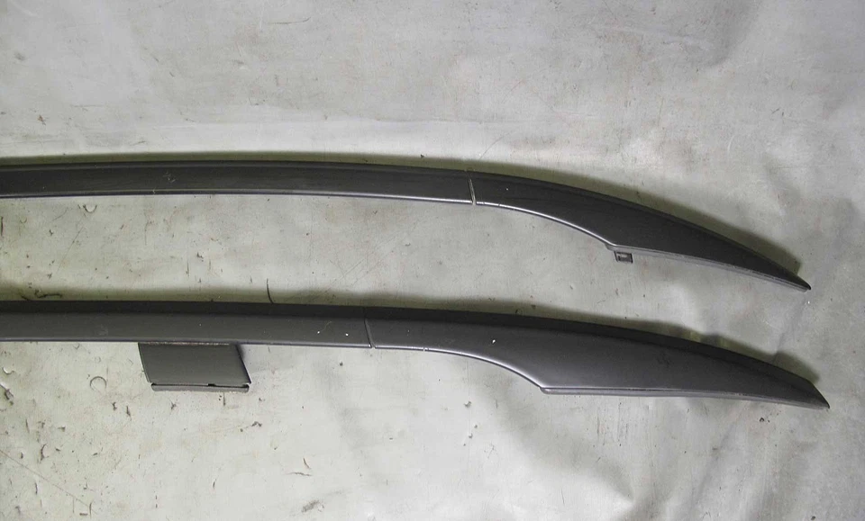 Пара заводских направляющих для багажника на крышу BMW E46 3-Series Touring 2000-2005 б/у от оригинального производителя - Изображение 4 из 4