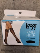 L'eggs Knee High Day Sheer One Size Jet Black. 3-Pair per box. Dg0001je