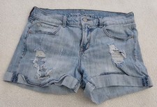 Old Navy Classic Denim Shorts Women  s Size 6 Blue Boyfriend Stretch Pockets