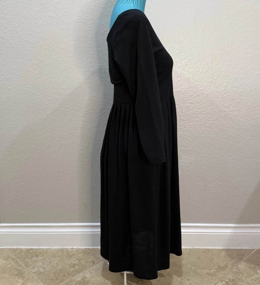 Vestido De Colección Laura Ashley Cápsula Negro Bruja Lana Abotonada Oscuro Romántico Gótico S Foto 4 de 4