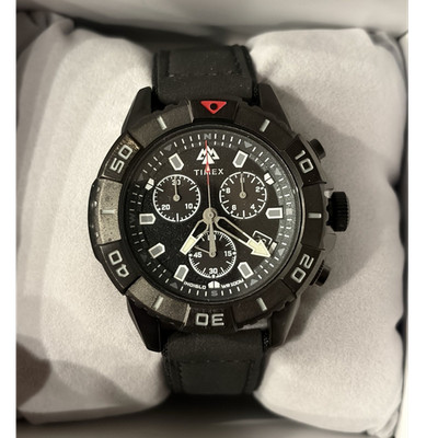 Timex Expedition ブラック クロノグラフ腕時計 Timex expedition north Chronograph Analog Black Dial/Case Leather