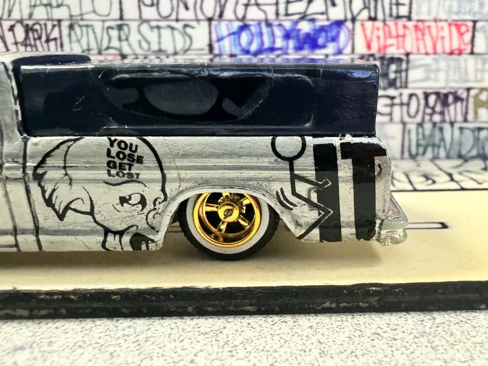 Camioneta pickup Ford F-150 1979 suelta Lowrider personalizada Hot Wheels Foto 4 de 4