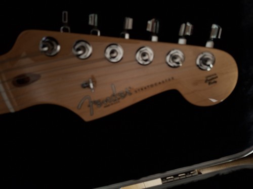 2010 FENDER STRATOCASTER NEW OLD STOCK, NEVER PLAYED - Picture 6 of 7