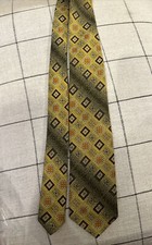 Vintage 60  s 70s Mens Tie Wembley Wemlon Polyester Necktie Brown Yellow Gold