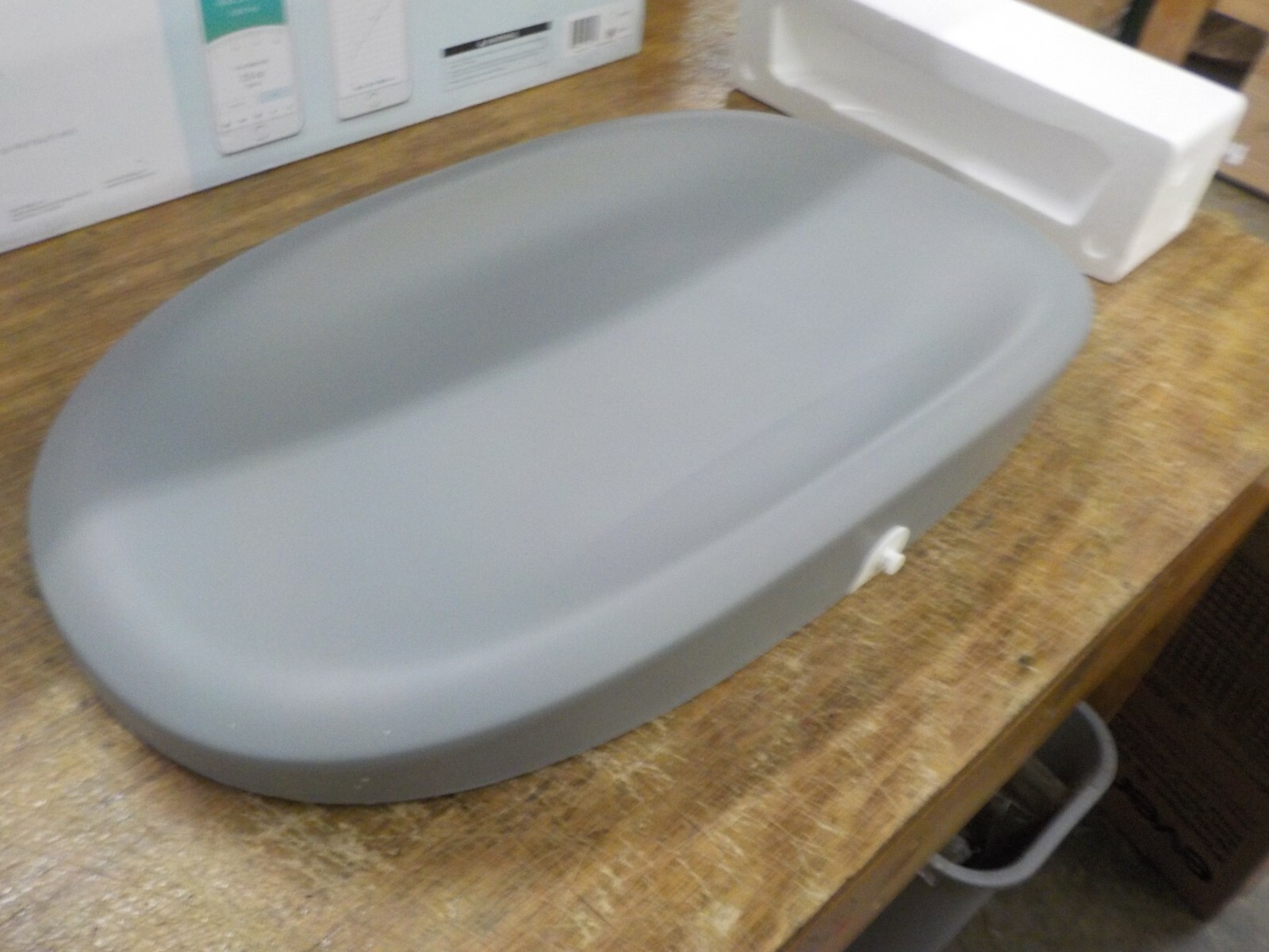 hatch scale changing table