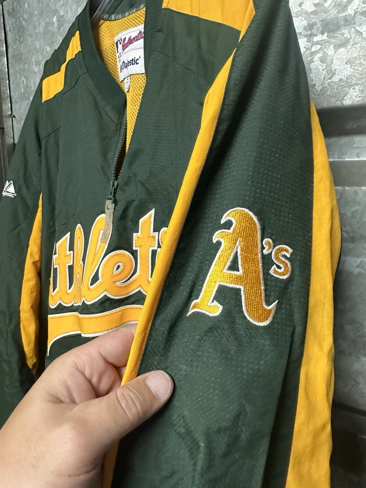 Chaqueta Auténtica OAKLAND A's ATHLETICS Majestic Dugout Logo X-Grande Foto 2 de 4