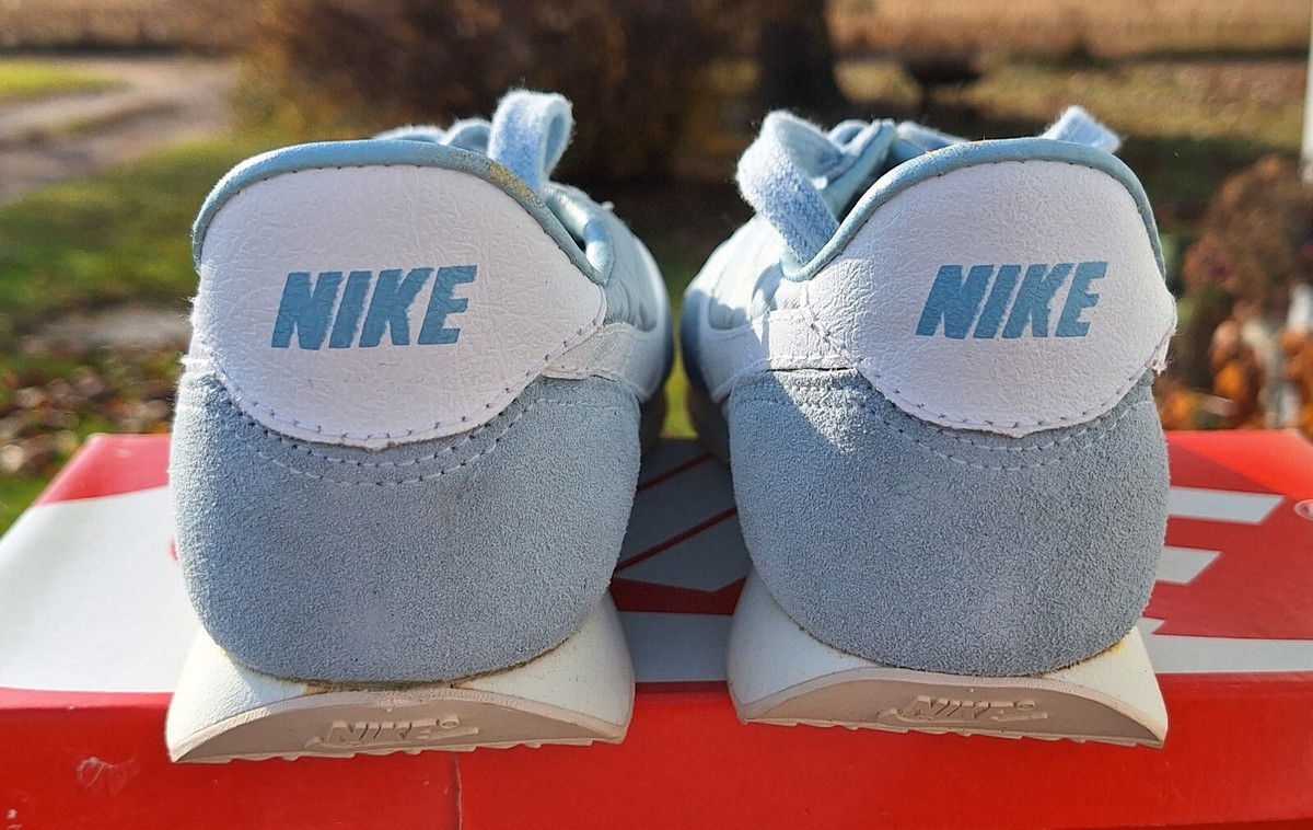 Vintage 1984 Nike LADY OCEANA Women's Shoes, Blue & White, NOS