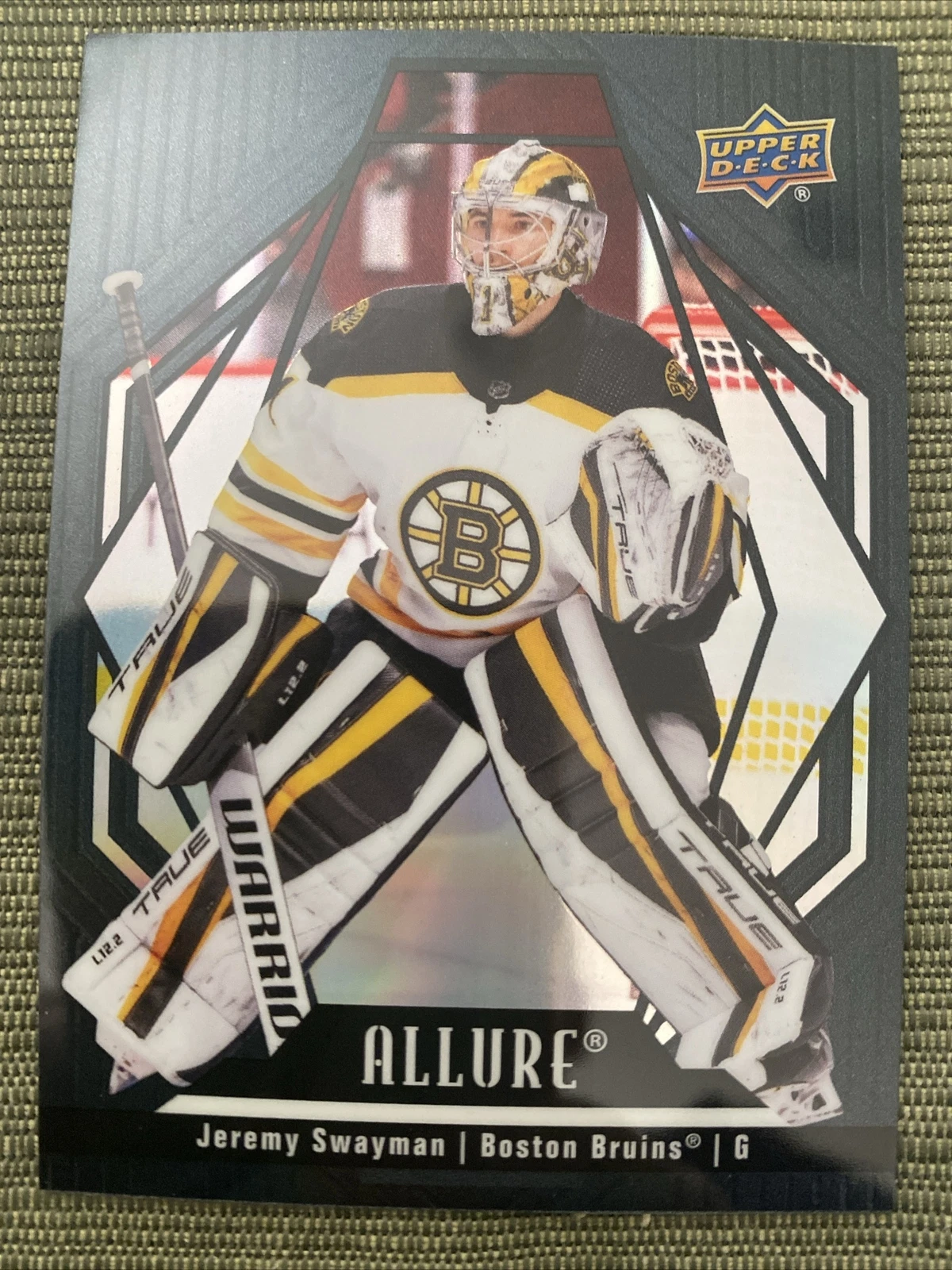 2022-23 Jeremy Swayman Upper Deck Allure Black Rainbow Boston Bruins #93