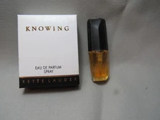 ESTEE LAUDER KNOWING .18 FL OZ PARFUM SPRAY, TRAVEL SIZE W/BOX