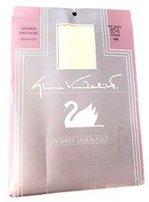 Gloria Vanderbilt Vtg Plus Size Off White Size D Daysheer Pantyhose Sandalfoot