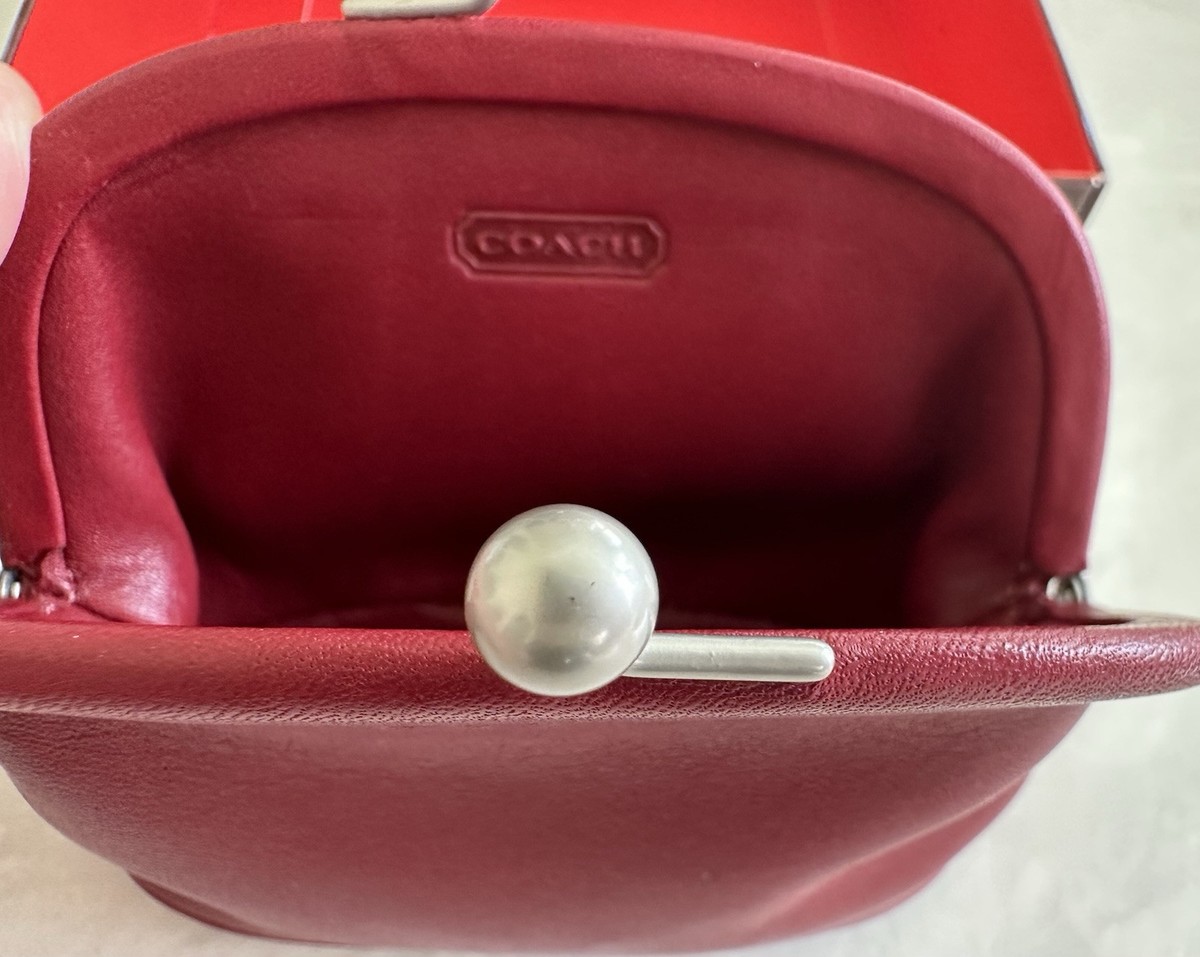 NWT COACH VINTAGE RED LEATHER KISSLOCK COIN PURSE POUCH