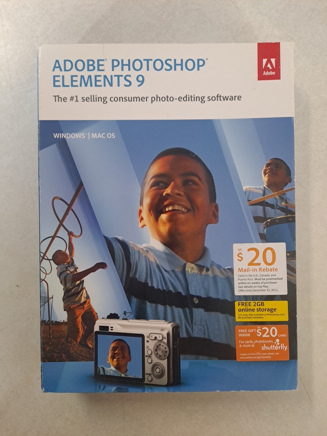 Adobe Photoshop Elements 9 (Mac & PC)