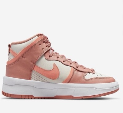 Women's Nikes Size 9 Great Condition