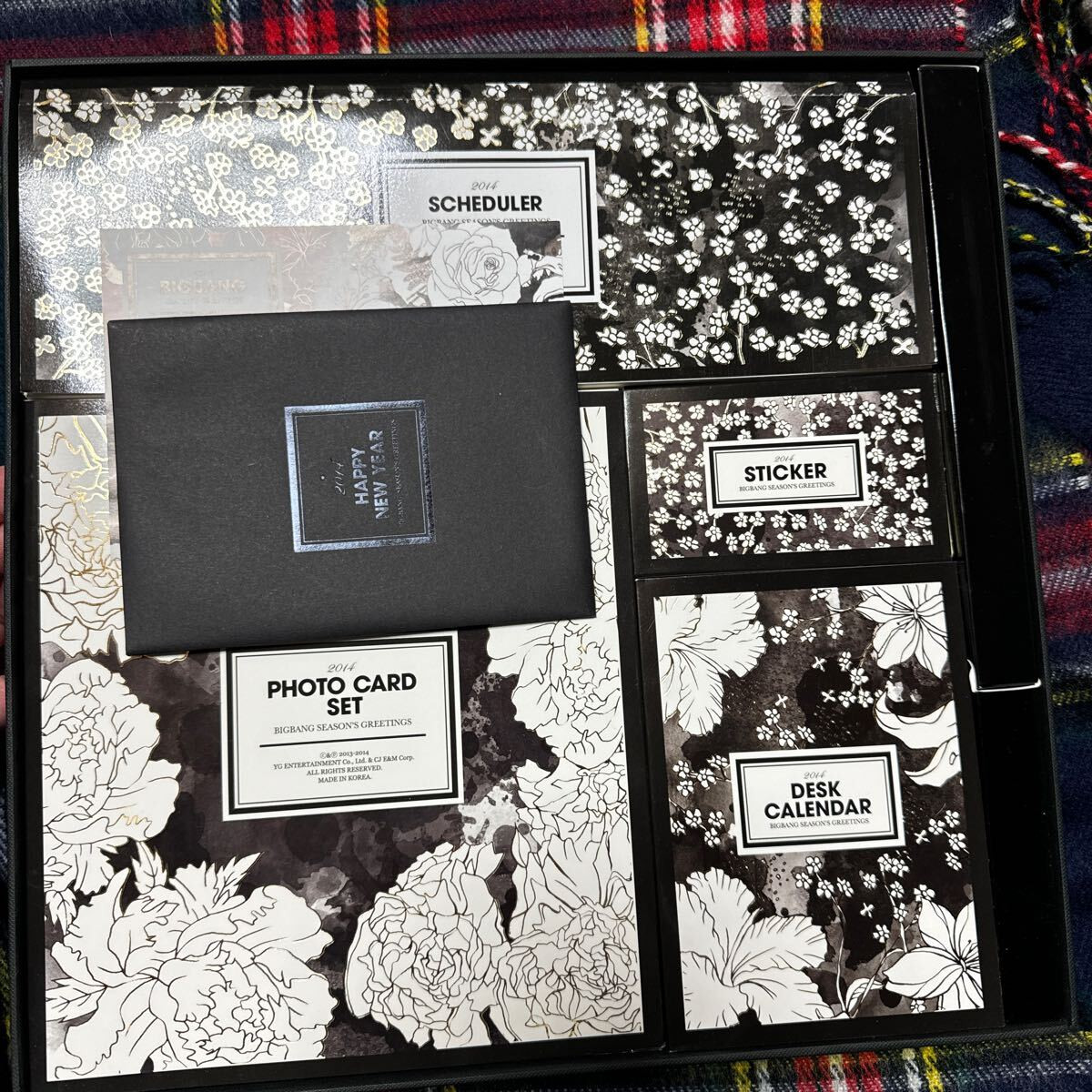 Bigbang 2014 Seasons Greetings Korean Version G-Drgon T.O.P Bigbang 2014 Seasons Greetings Korean Version G-Drgon T.O.P