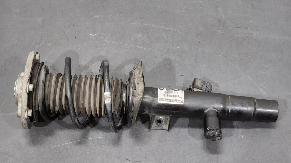 ✅ 14-20 OEM BMW F22 M235 M240 RWD Front Right Passenger Strut Shock Absorber - Image 2 of 4