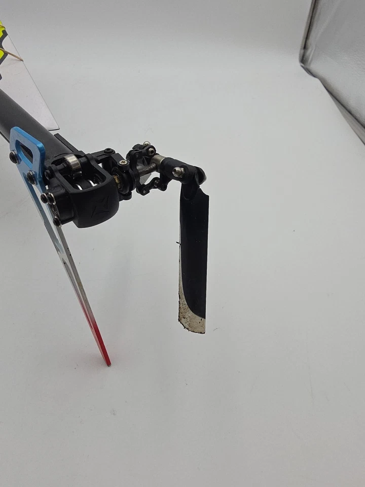 X Blade Fusion 360 Smart Helicopter With Basic Remote And Spare Parts - Image 4 of 4