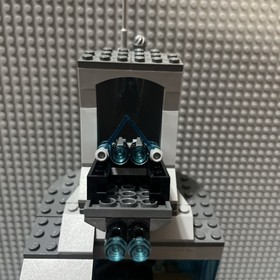 #42 LEGO 76038 Marvel Super Heroes Attack On Avengers Tower 100% Complete