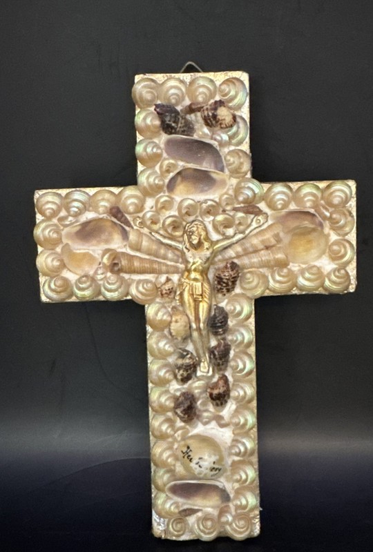 Antique Sea Shell Crucifix Jesus Iridescent Shell Art Folk Art 4” X 6”