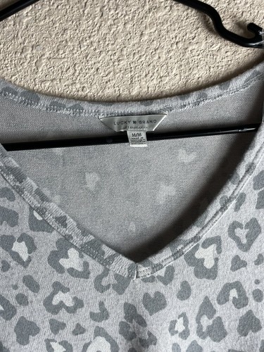 NWT Lucky Brand / Top - Shirt /Sz Medium / Animal Print - Picture 4 of 8