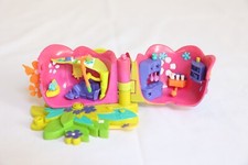 Vintage 2001 POLLY POCKET Flower Fairies Petal Playhouse Mattel