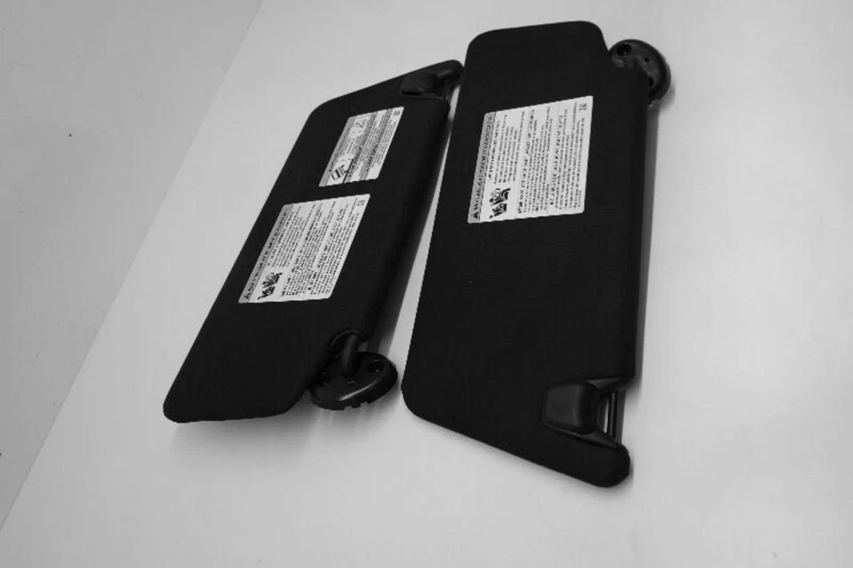 2015 Ford Explorer Grey Sun Visor OEM Used 4DR SUV 78611 161K Mileage Foto 4 de 4