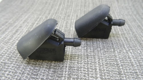 WINDSCREEN JET WASHER SPRAY WATER NOZZLE FOR FORD & LEXUS - Picture 4 of 12