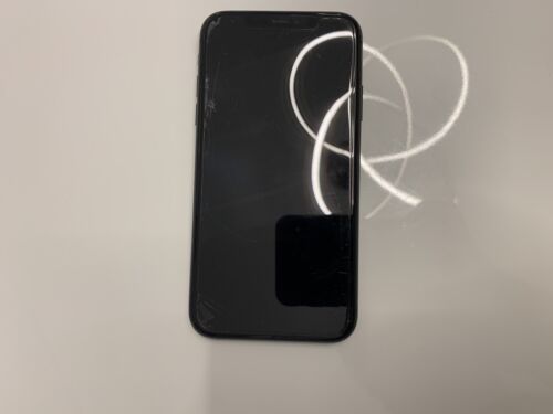 Apple iPhone 11 A2221 (CDMA + GSM) - 64GB - Schwarz (Ohne Simlock) (Dual-SIM) - Bild 1 von 9