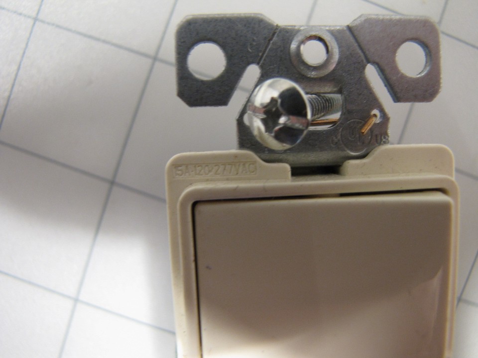 Cooper Triple Rocker Switch Ivory 15A 120-277Vac NEW | eBay