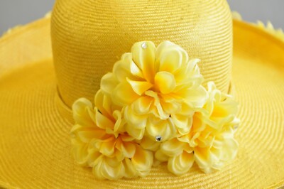 Vintage Jack McConnell Boutique Yellow Straw Bejeweled  display picture 1