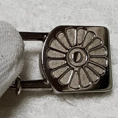 ◇エルメス◇新品仕上済 カデナ サンフラワー ひまわり 太陽 1994 チャーム HERMES Cadena Sunflower 1994 Charm Silver 25g 3.6x2.1cm Vintage