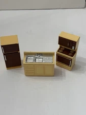 VTG 70’s Arco Dollhouse Plastic Furniture Kitchen Stove Sink Fridge Yellow Brown