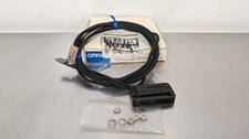 Omron E32-TC200 Photoelectric Sensor