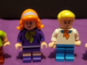 Lego Scooby Doo Minifigure Lot Velma Daphne Fred Shaggy Gang 75902 75904 75903