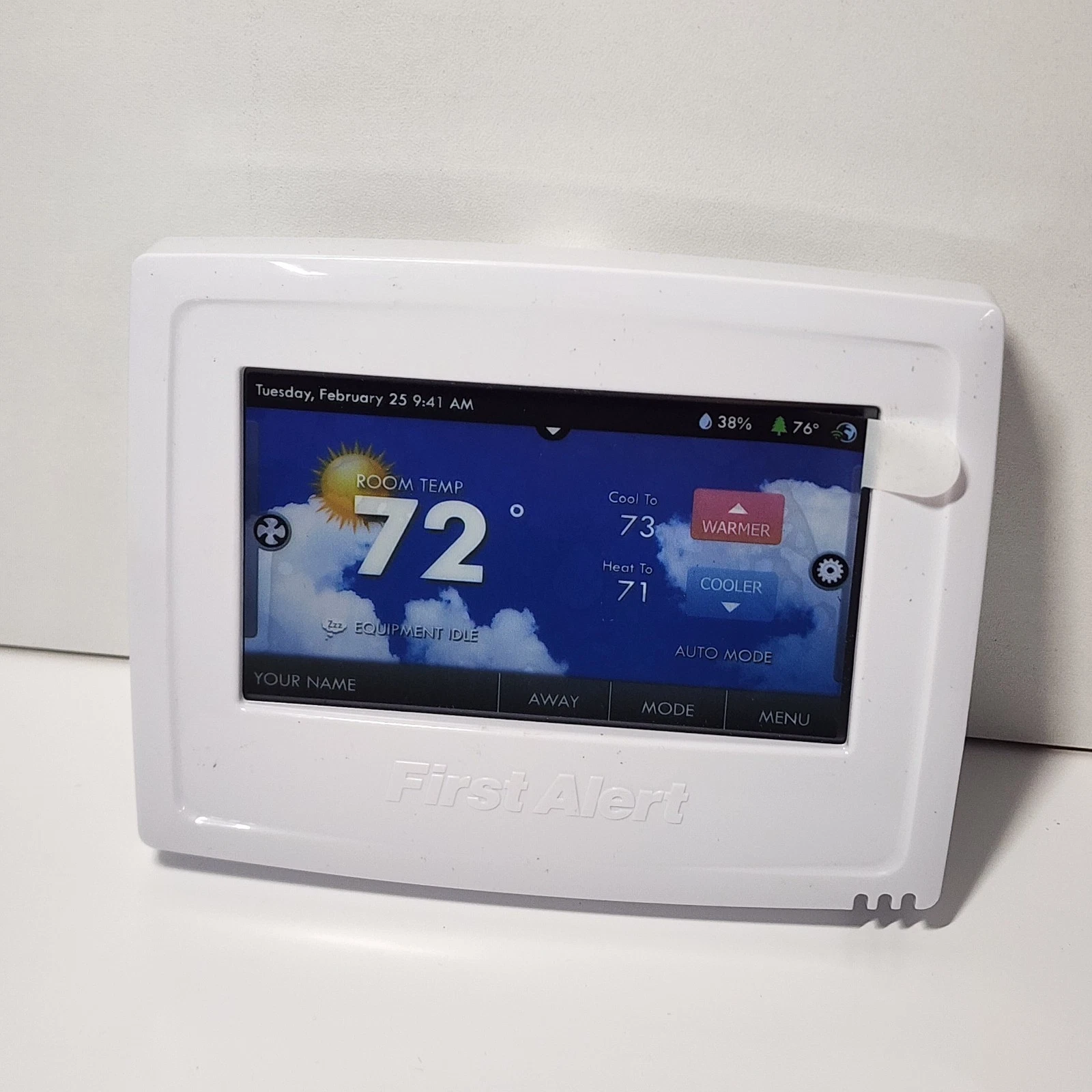 **No Box, No Screws** First Alert Onelink Wi-fi Thermostat Therm-500
